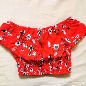 Off shoulder floral crop top